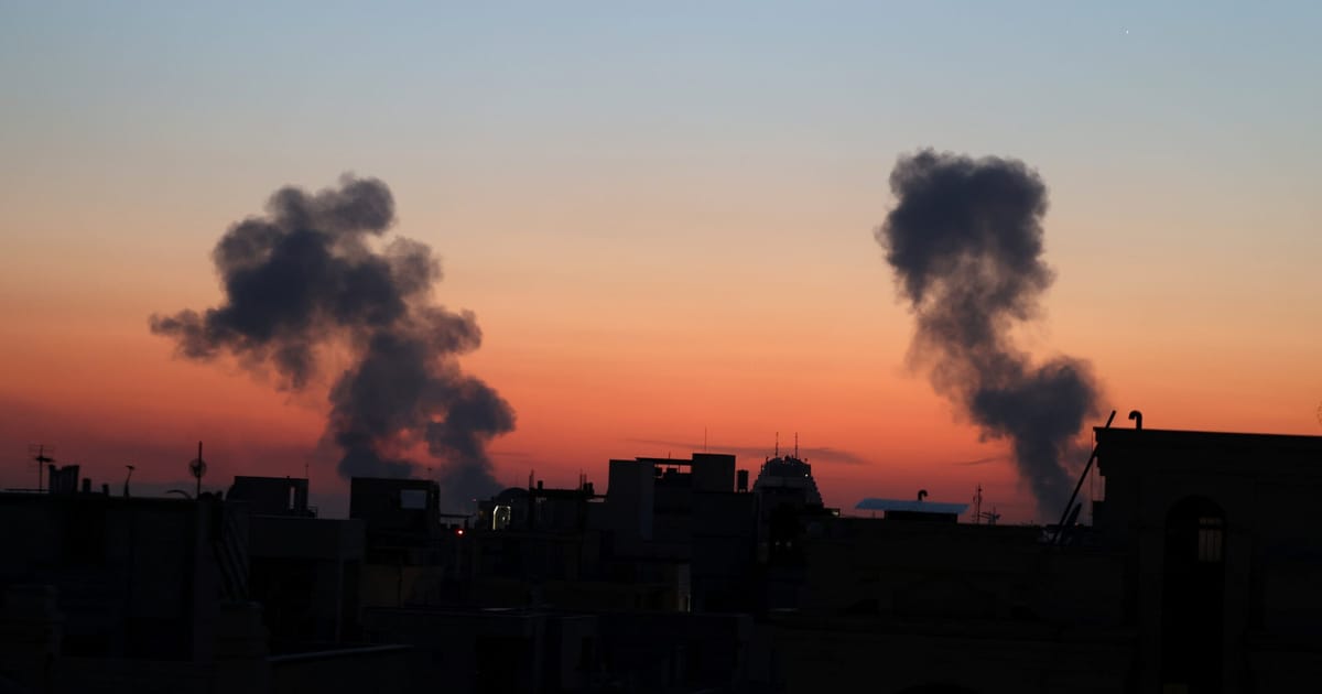 Trump vows to hit Iran ‘very hard’ after Tehran says it won’t surrender – POLITICO