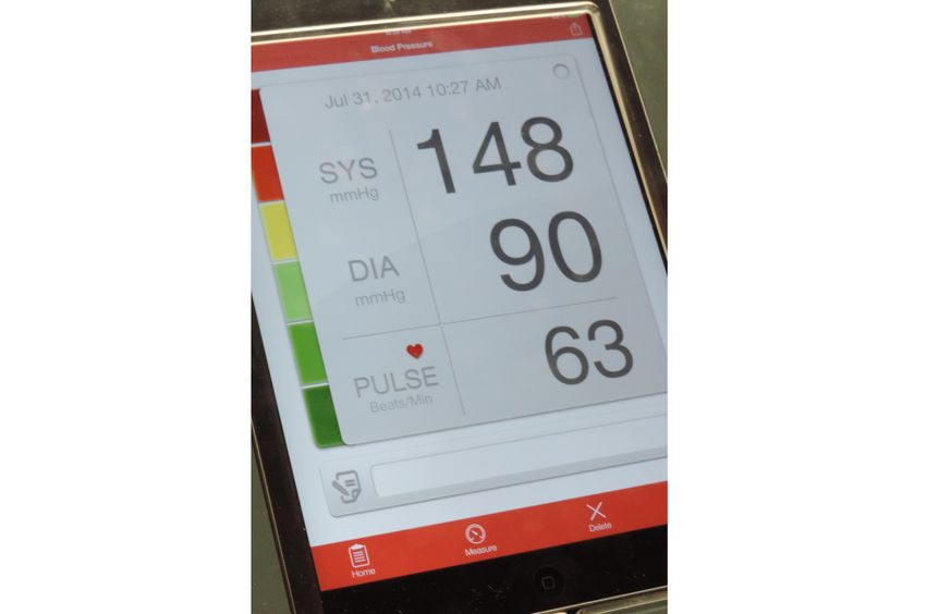 Higher blood pressure during young adulthood linked to heart & kidney disease after age 40