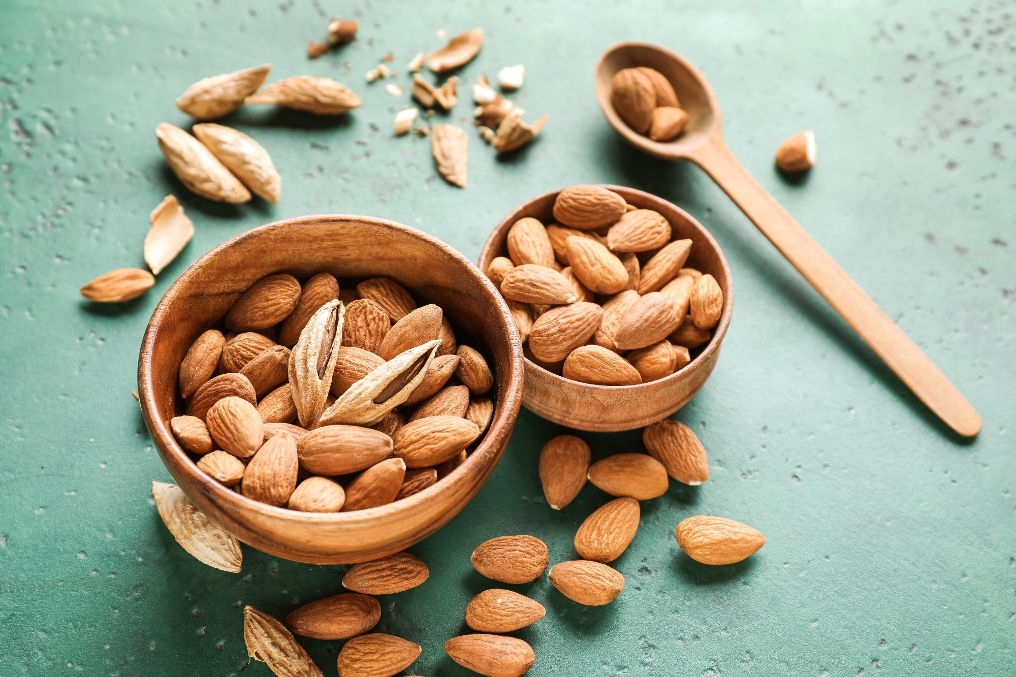 Can eating almonds reduce inflammation in obesity?