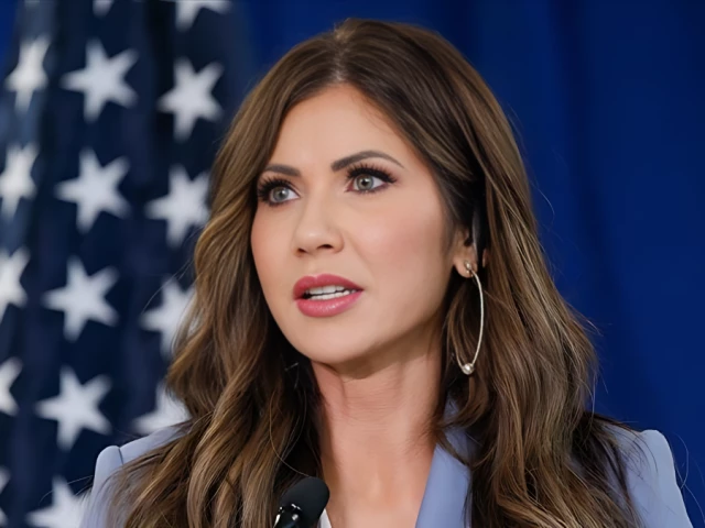 Trump fires immigration enforcer Kristi Noem