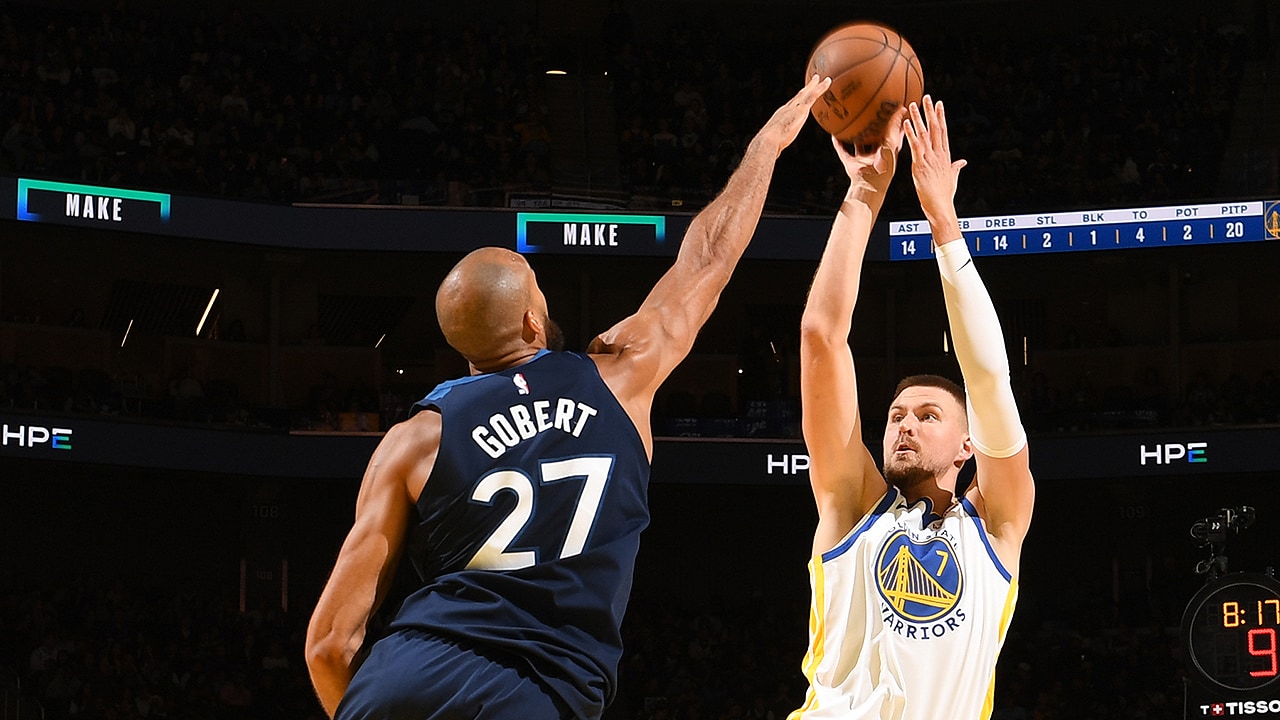 Kristaps Porzingis Scores 20 Points in First Start, Warriors Lose Fourth Straight Game to Timberwolves – NBA