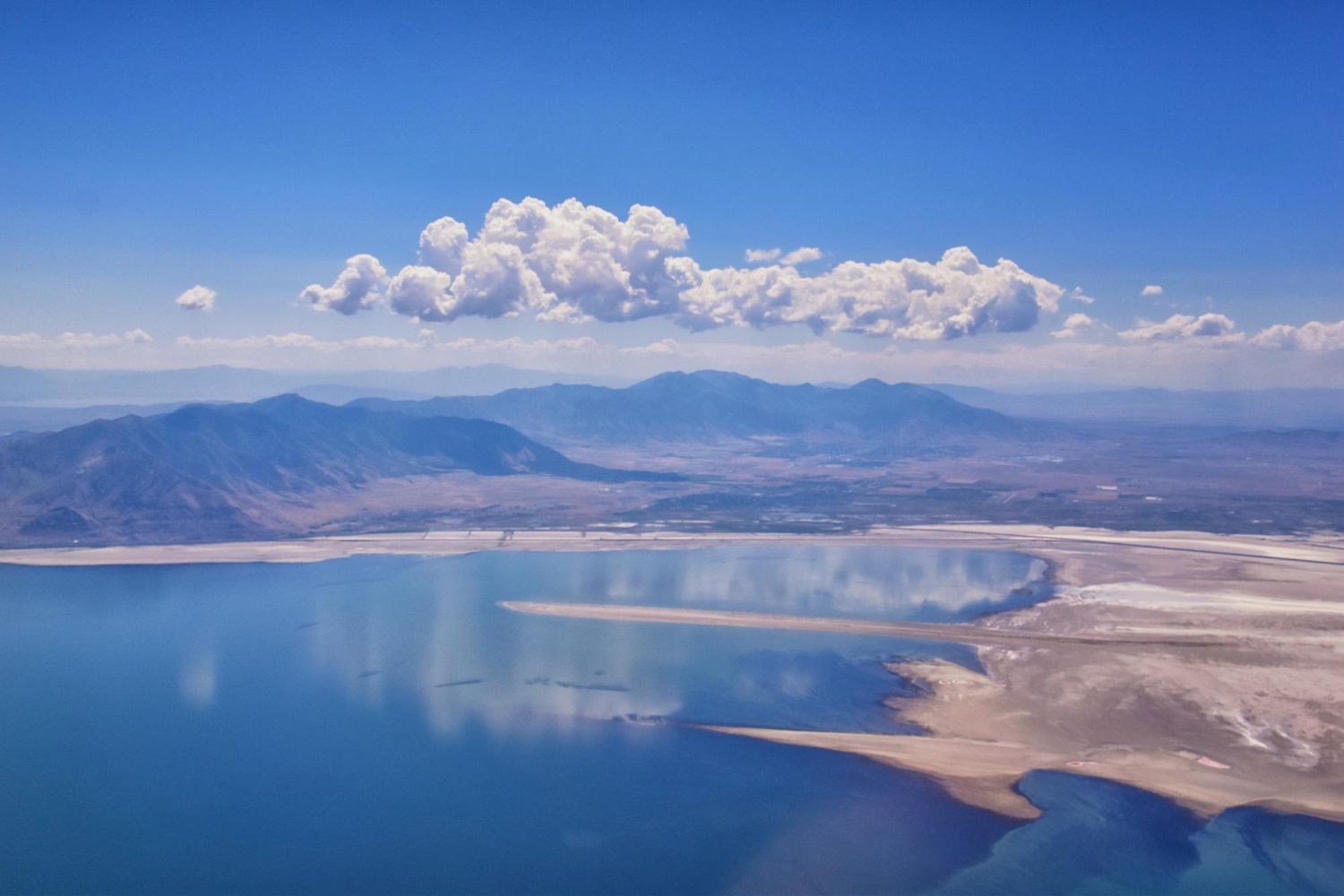 Scientists discover hidden freshwater beneath the Great Salt Lake