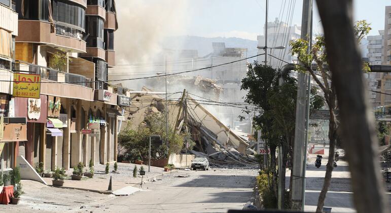 MIDDLE EAST LIVE 12 March: Shipping attacks, rising oil prices and widening humanitarian crisis