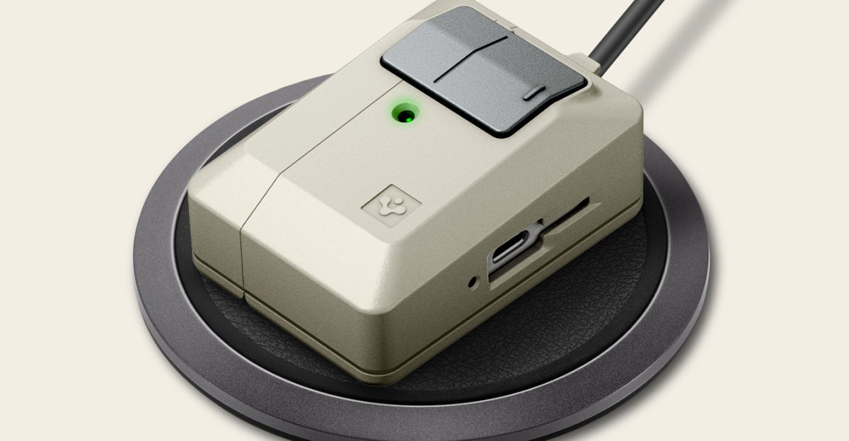 The classic Apple Macintosh mouse inspired Spigen’s retro AirPods case