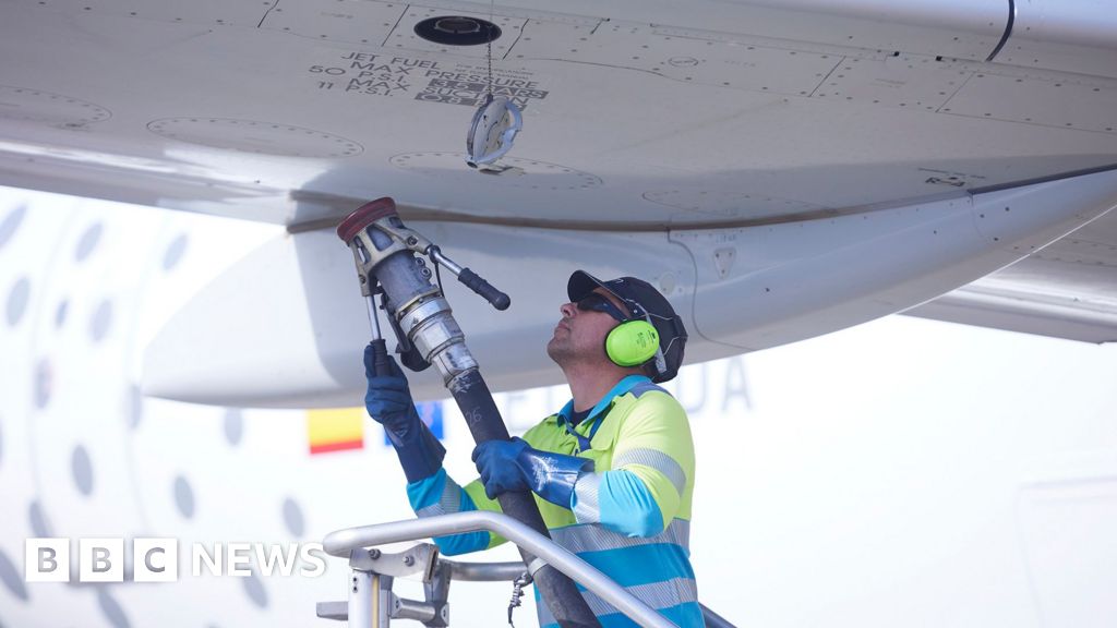 EU airline industry warns of fuel shortages if Strait of Hormuz stays closed – BBC