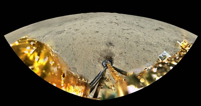 Lunar soil samples from Chang’e missions reveal history of organic matter