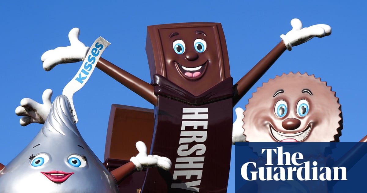 Reese’s chocolate heir accuses Hershey of altering recipes: ‘It wasn’t real peanut butter’ | Chocolate