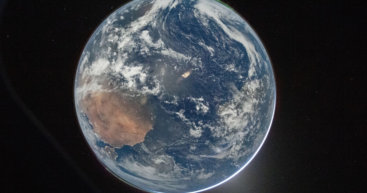 For Artemis II astronauts, pull of moon’s gravity is now stronger than Earth’s