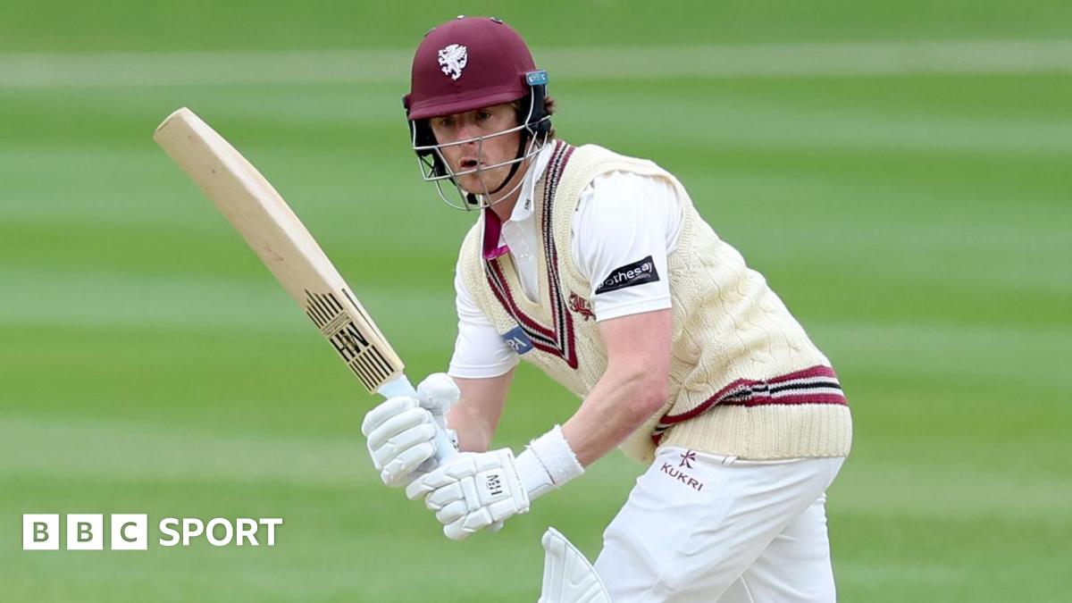 County Championship: Somerset batters shine against Nottinghamshire